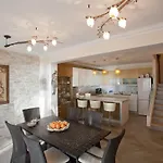 Vv Luxury Experience Villa Fourka